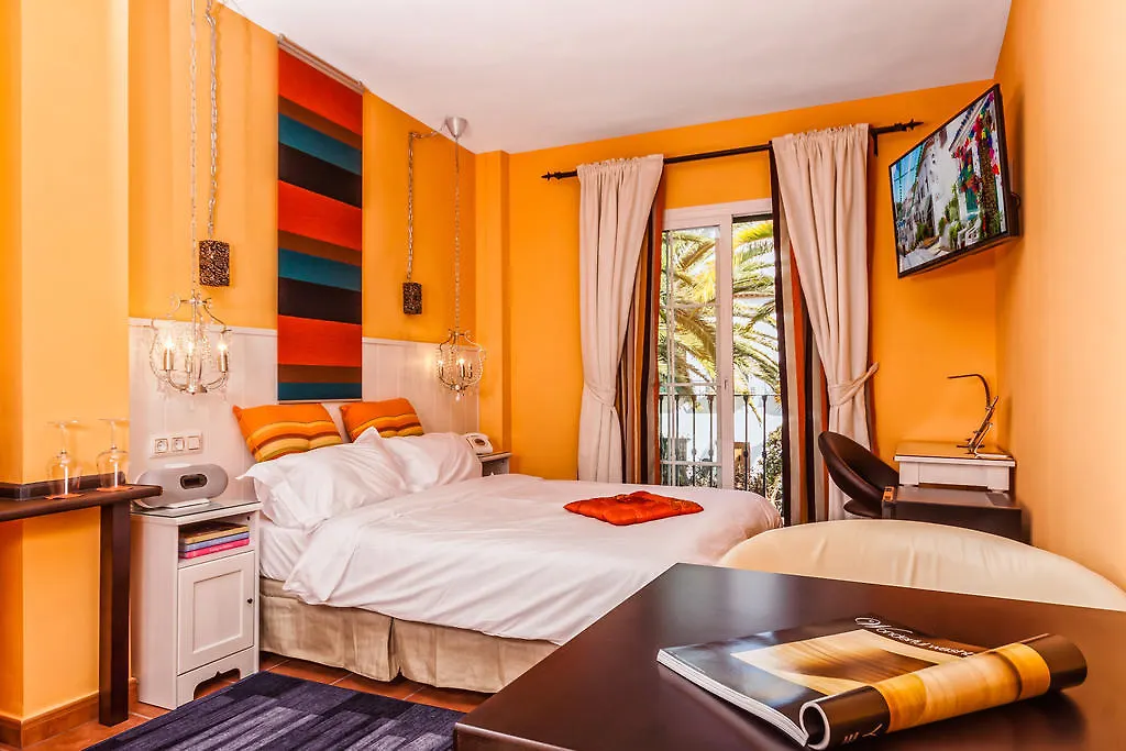 Boutique Hotel Pueblo Benalmadena 2*,